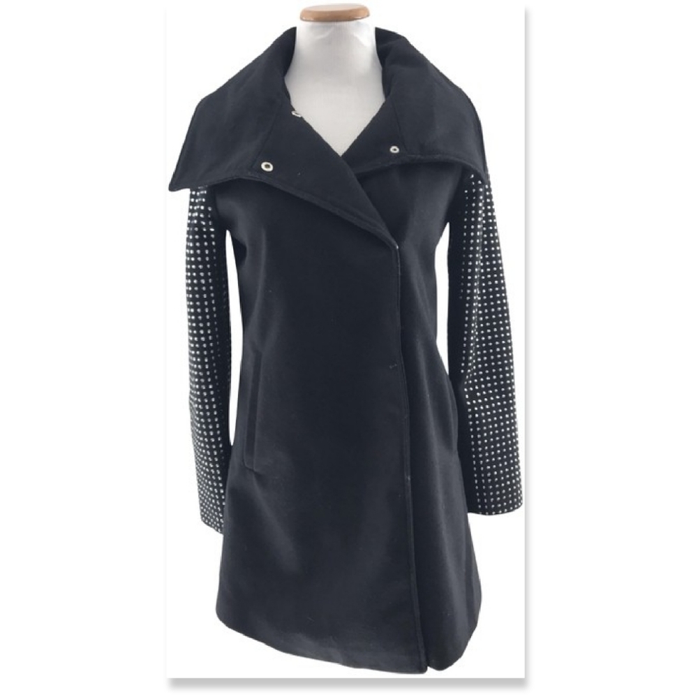 Black Peacoat - Picture 4 of 11